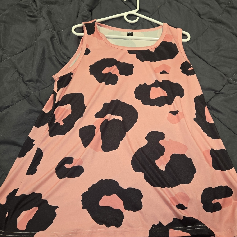 SHEIN Pink and Black Leopard Tank Top